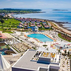 Arena Grand Kazela Homes Parco vacanze Medolino